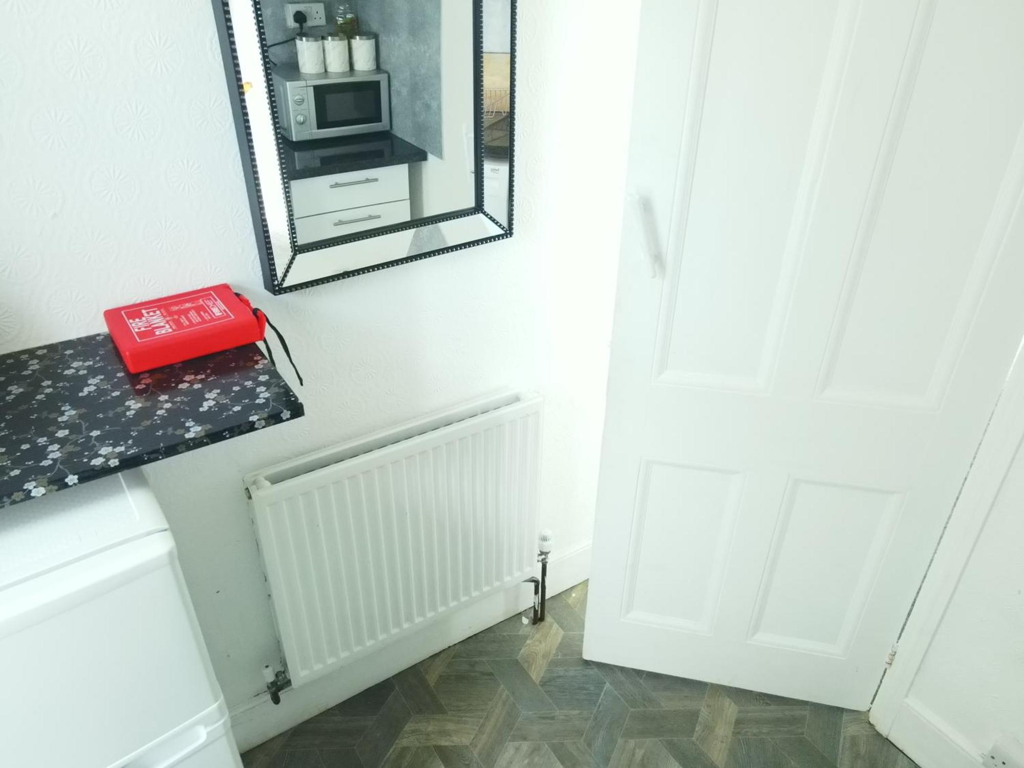 Service Accommodation 2 Bed Room Apartment In Newport South Wales Near Celtic Manor Icc Wales Kültér fotó