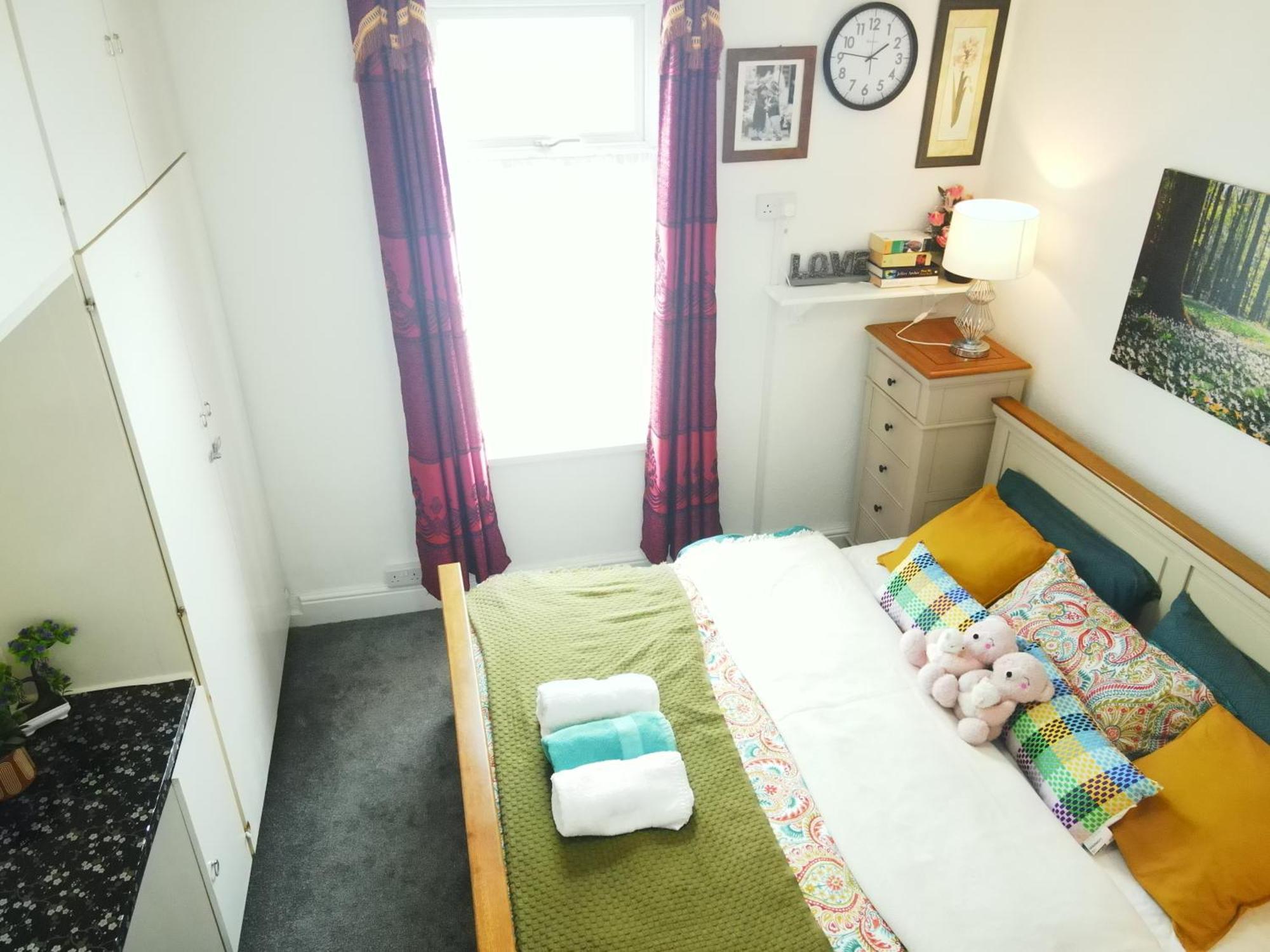 Service Accommodation 2 Bed Room Apartment In Newport South Wales Near Celtic Manor Icc Wales Kültér fotó