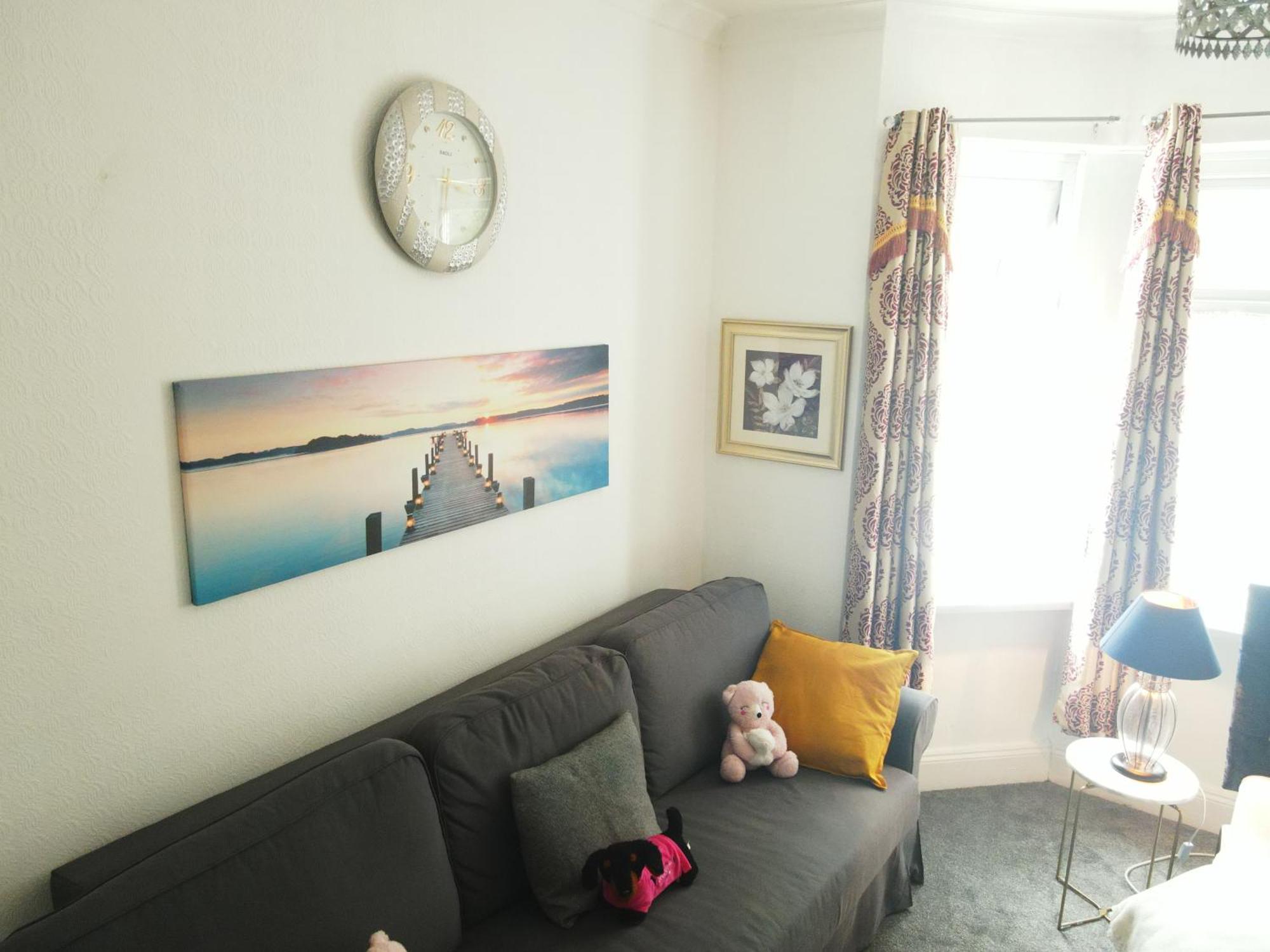 Service Accommodation 2 Bed Room Apartment In Newport South Wales Near Celtic Manor Icc Wales Kültér fotó