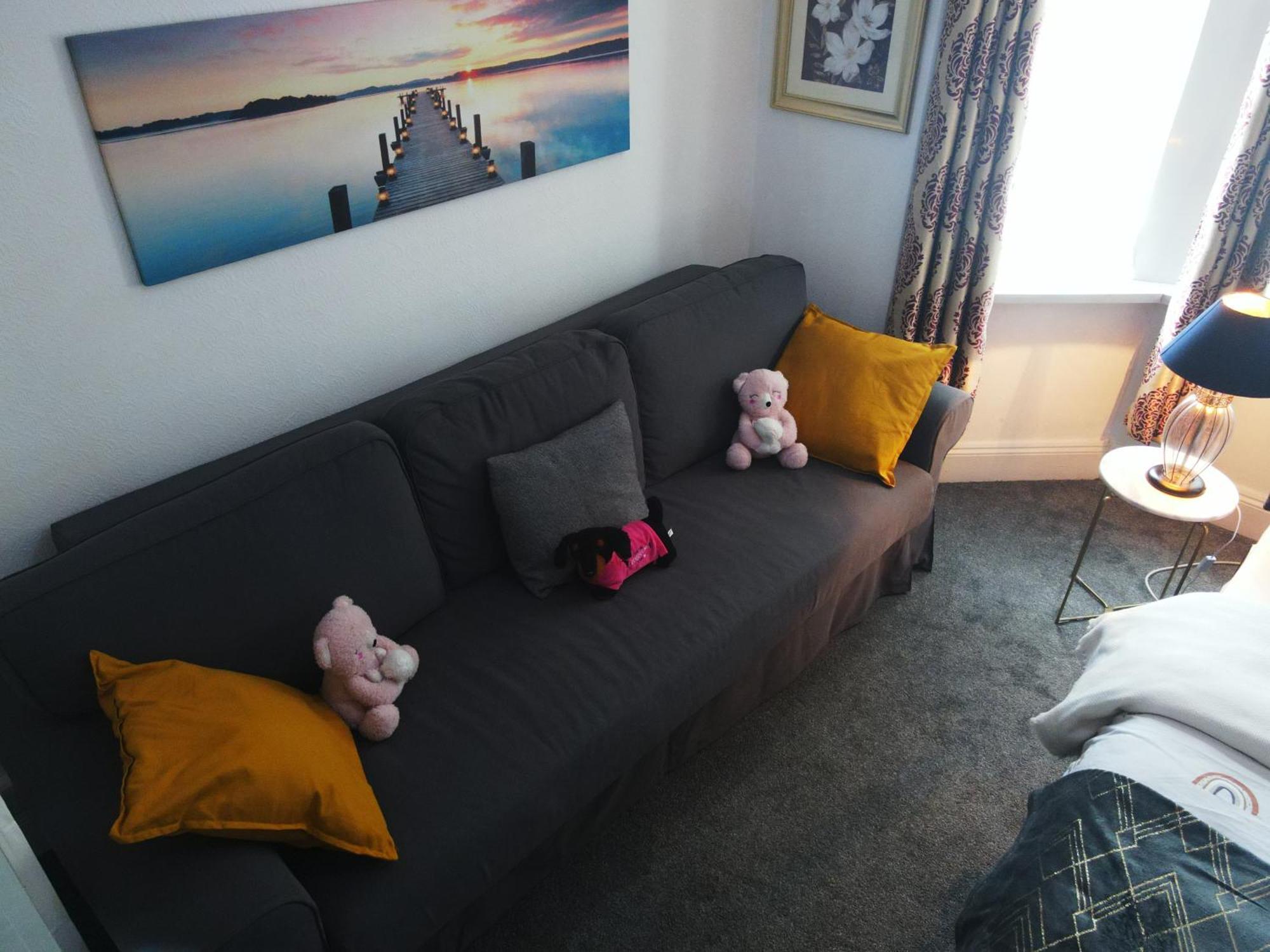 Service Accommodation 2 Bed Room Apartment In Newport South Wales Near Celtic Manor Icc Wales Kültér fotó